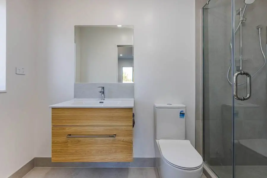 Tasman Drive — Bathroom vanity